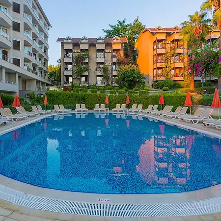 אתר נופש Justiniano Club Alanya 4*