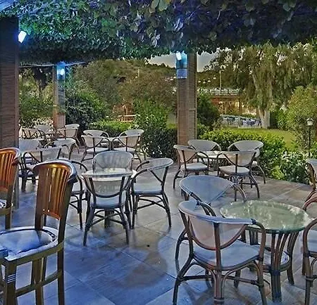 Semesteranläggning (resort) Justiniano Club 4*