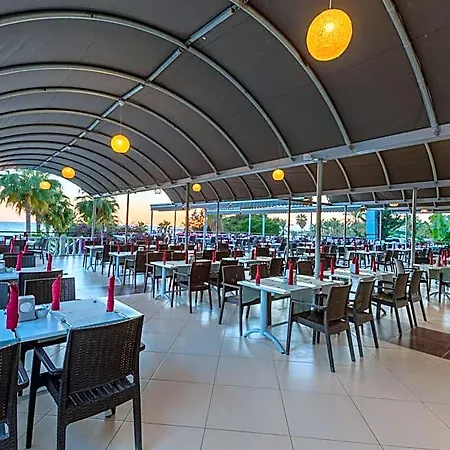 Justiniano Club Alanya 4*