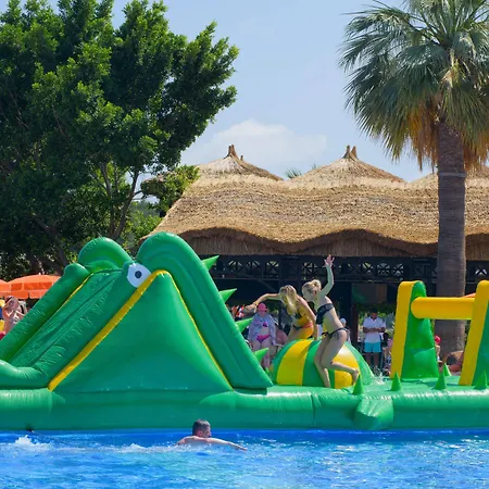 Resort Justiniano Club Alanya 4*