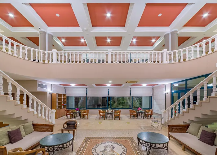 Justiniano Club Alanya Курортный комплекс Окурджалар