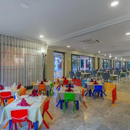 Justiniano Club Alanya Resort 4*