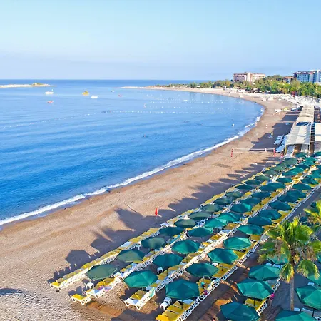 Justiniano Club Alanya Resort 4*